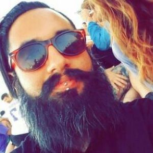 Meet your Posher, Luis